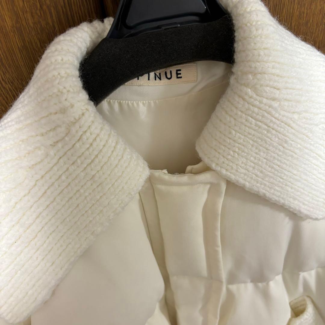 ピヌエ PINUE ボリュームスリーブダウン WHITE - メルカリ