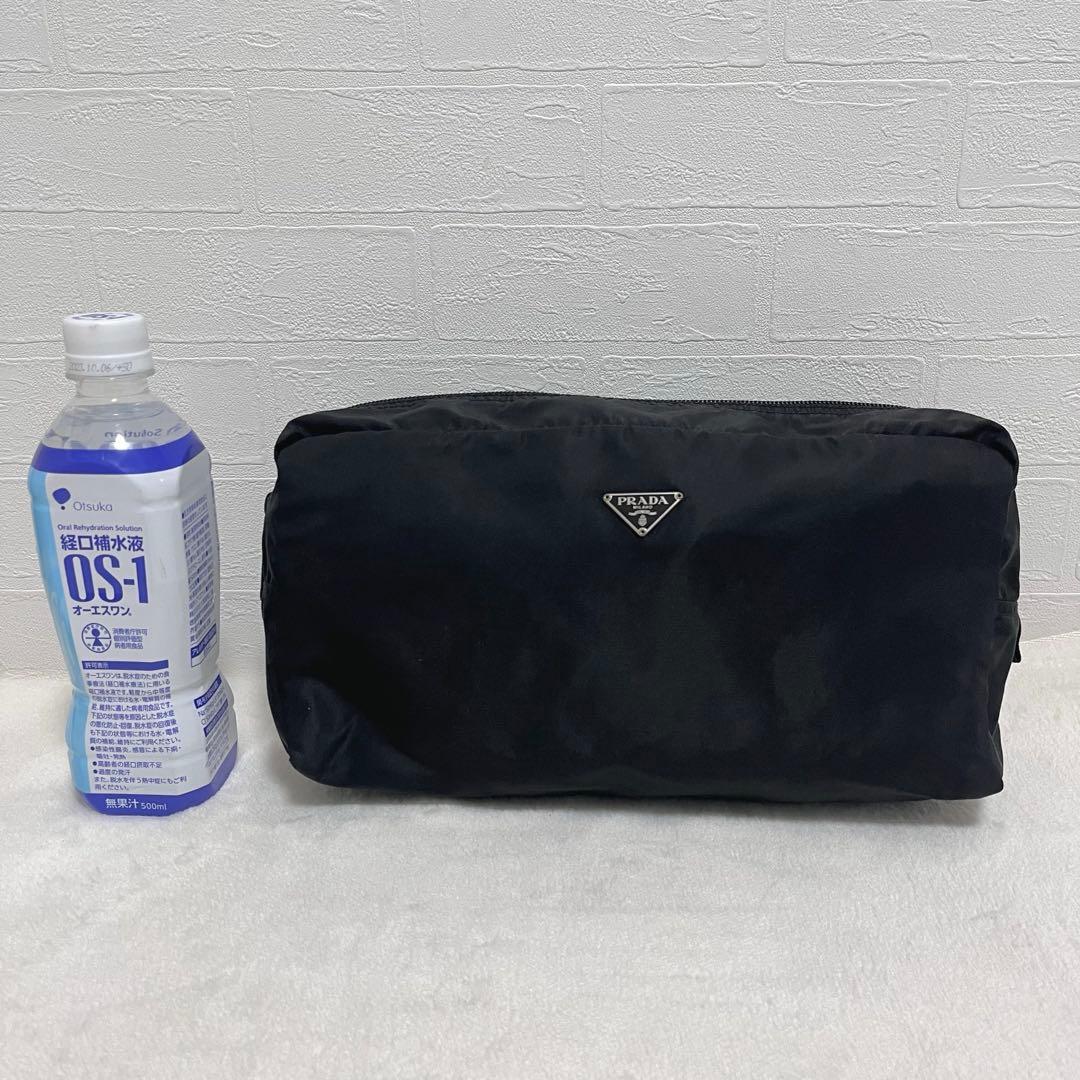 美品✨PRADA プラダ 三角ロゴ ナイロンビッグポーチ クラッチバッグ 黒