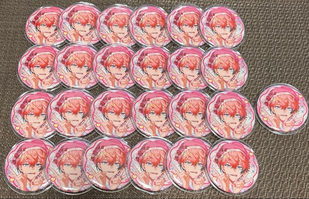 本日0時までお値下げ】にじさんじ 赤城ウェン 缶バッジ ぎゃうるふ