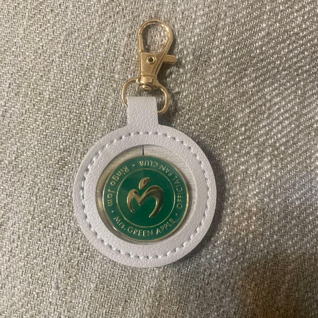 Mrs. GREEN APPLE ピンバッジ FC会員特典 - メルカリ