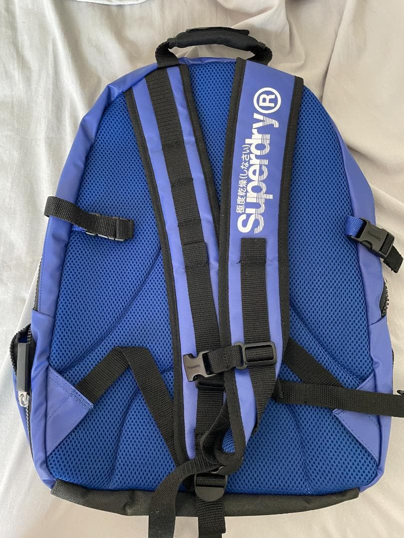 Superdry（極度乾燥しなさい） リュック - メルカリ