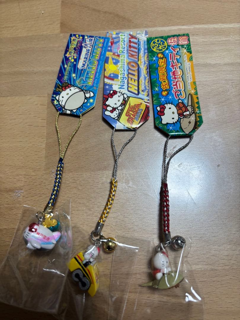 【希少・タグ付】ご当地キティ根付3点セット（佐賀カブトガニ・ナガシマ・神戸空港）