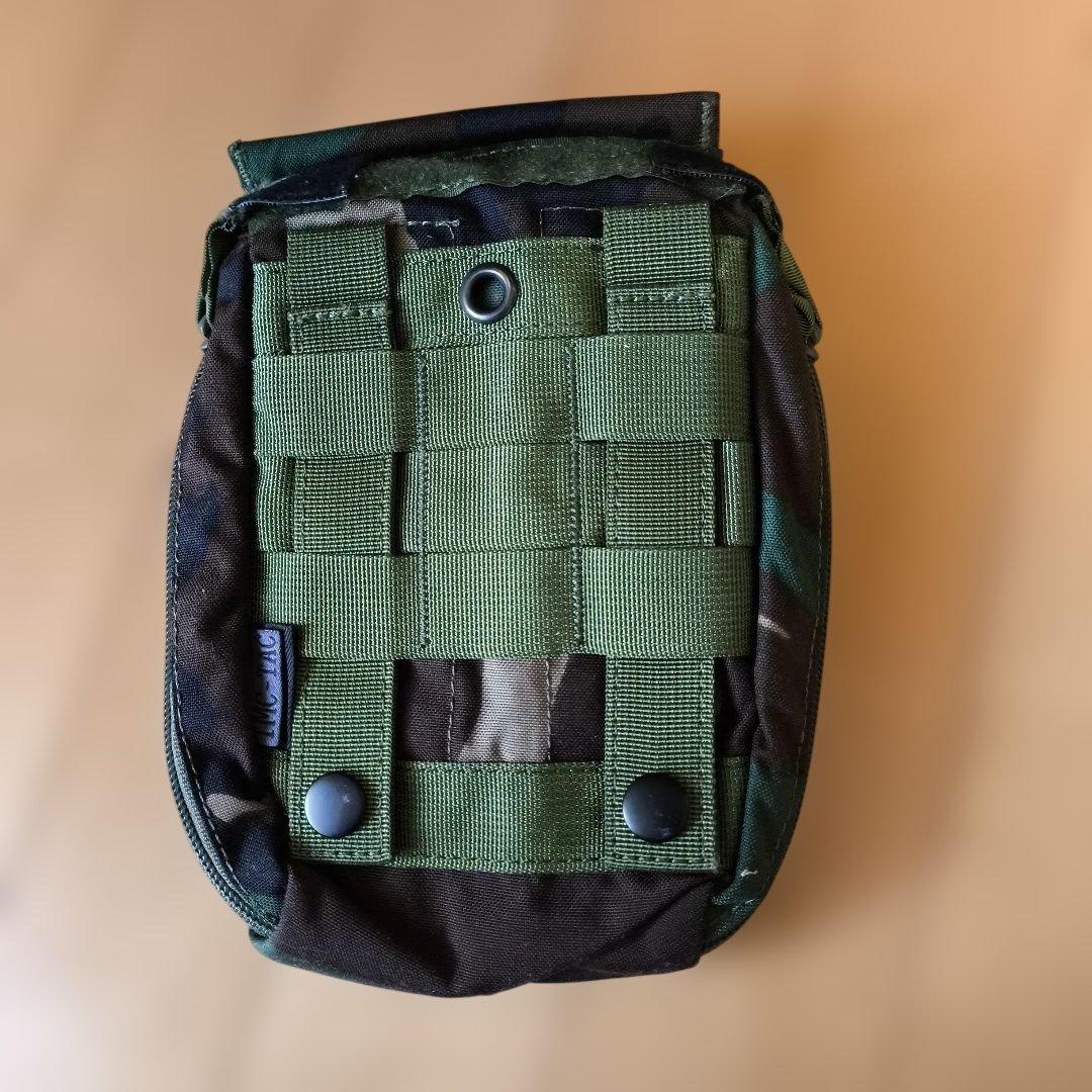 ウッドランド迷彩 装備セット ボディアーマーPASGT コンシャツ ポーチ