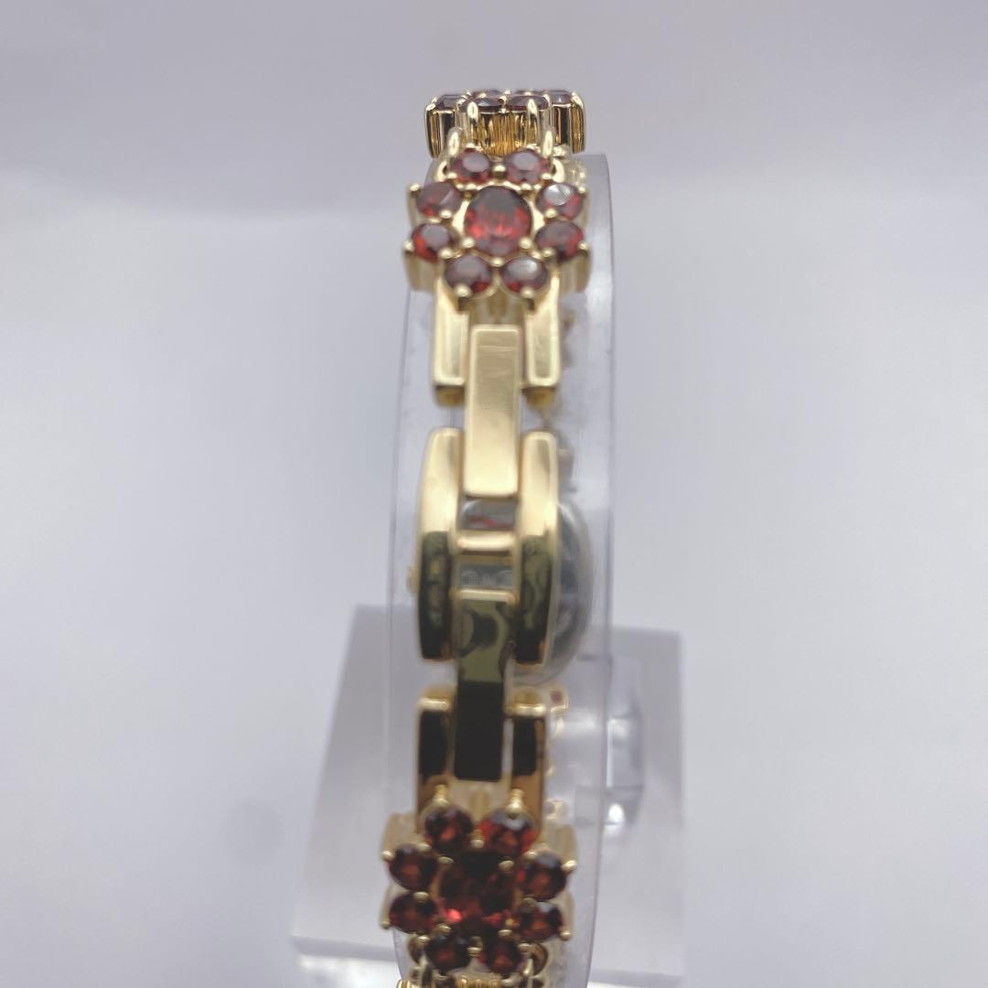 希少 D.M Buxton ホワイトシェル文字盤 ガーネット装飾 ブレスウォッチ