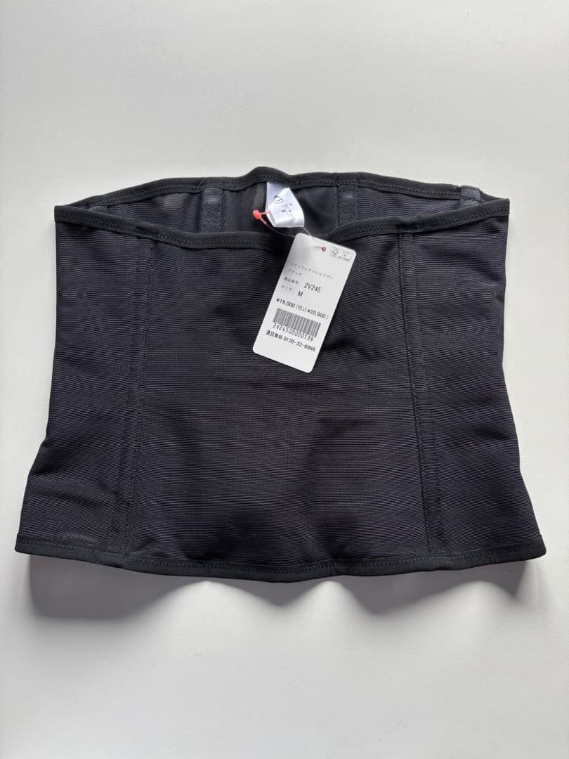 新品　未使用　フィットウエストシェイパー M ブラック FAVOLINK produced by YURI YASUI： 〔RVベルト・ブラック〕ウエスト