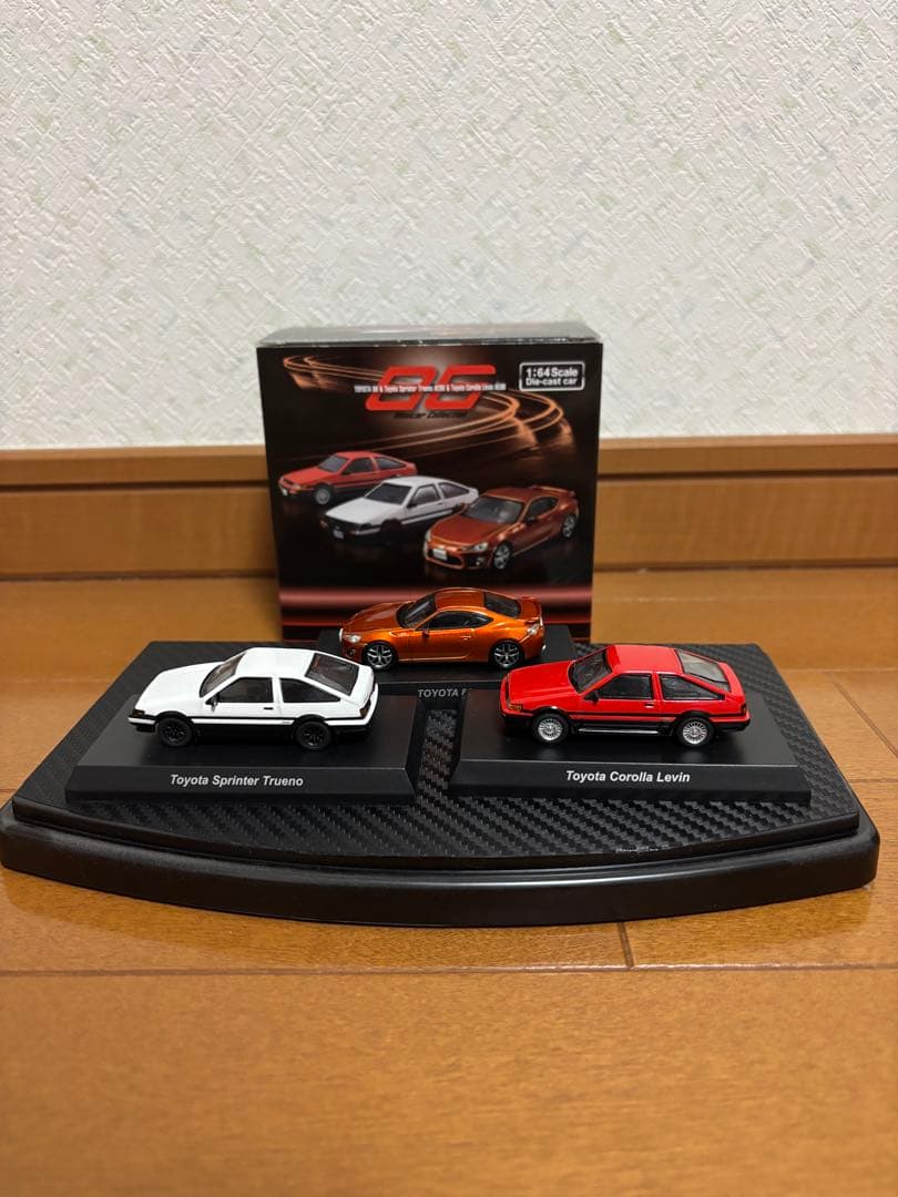 京商　86ミニカーコレクション　トレノ&レビン&GT86 箱付き