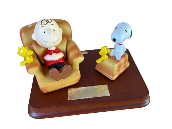 香港 数量限定 ピーナッツス チャリブラウン スヌーピー SNOOPY