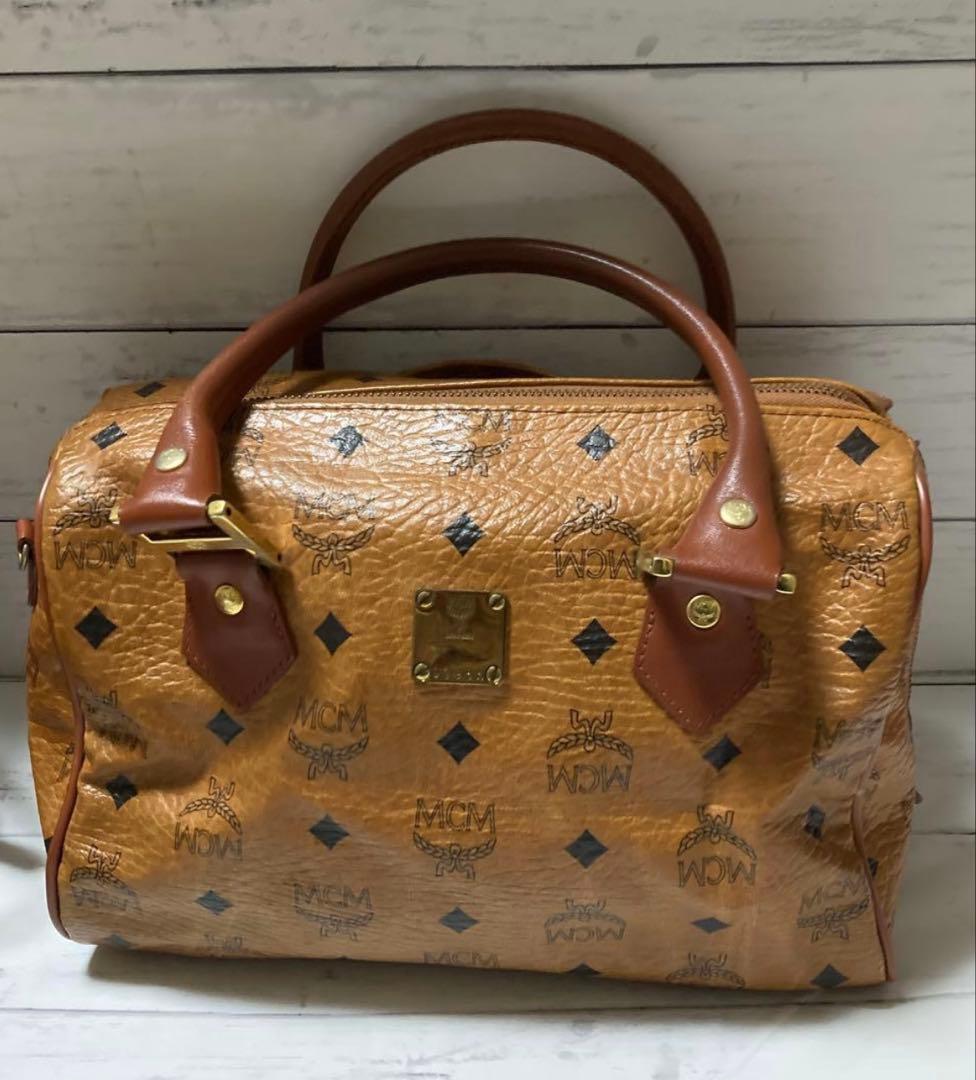 MCM レザーボストンバッグ 中型 ブラウン