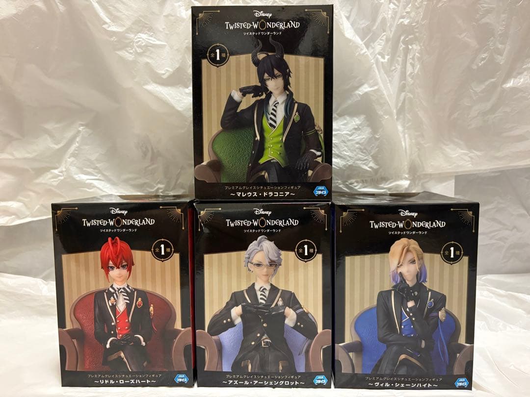 未開封　ディズニー　ツイステッドワンダーランド フィギュア　ツイステ