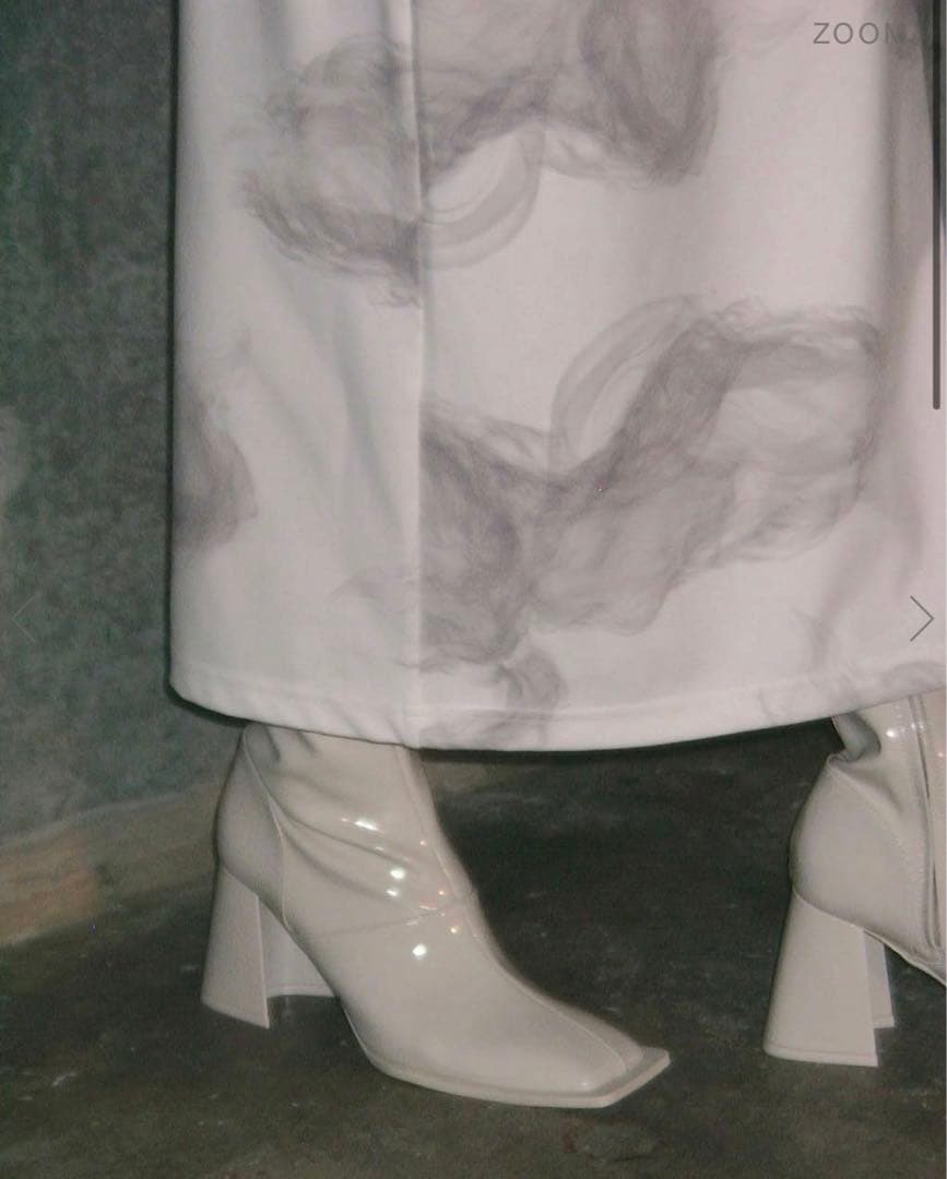 enamel square short boots white - メルカリ