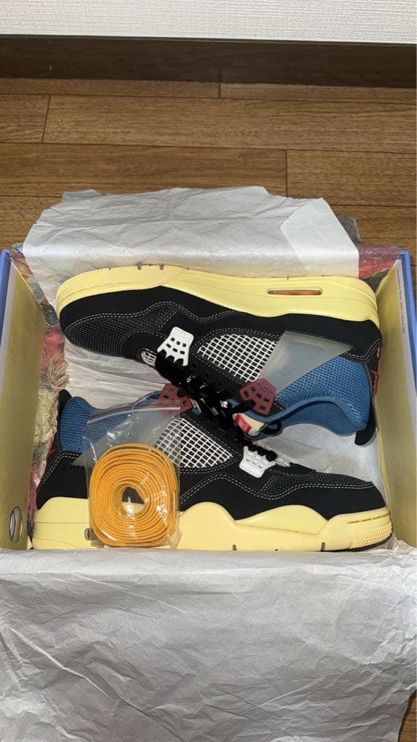 UNION × NIKE AIR JORDAN 4 \