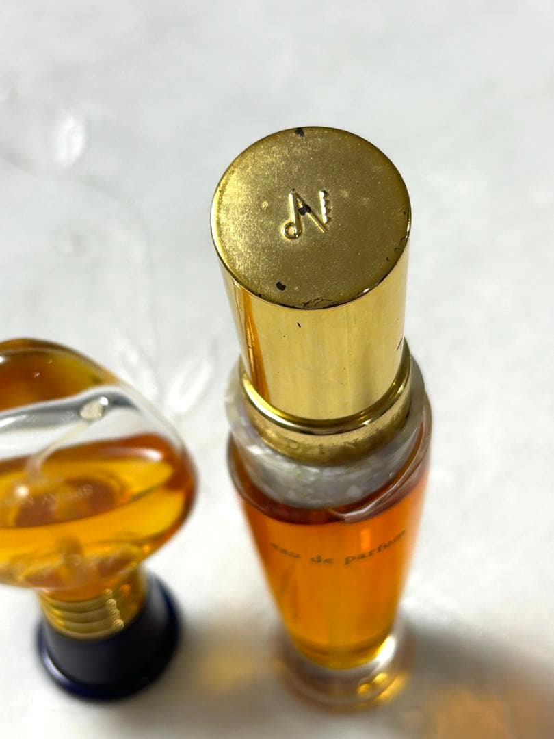 ポーラ化粧品 パヒューム、オードトワレ等 3種まとめ売り - メルカリ