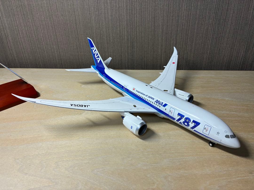 希少品 全日空商事 Boeing787-8 1/200 国際線仕様 IOJロゴ - メルカリ