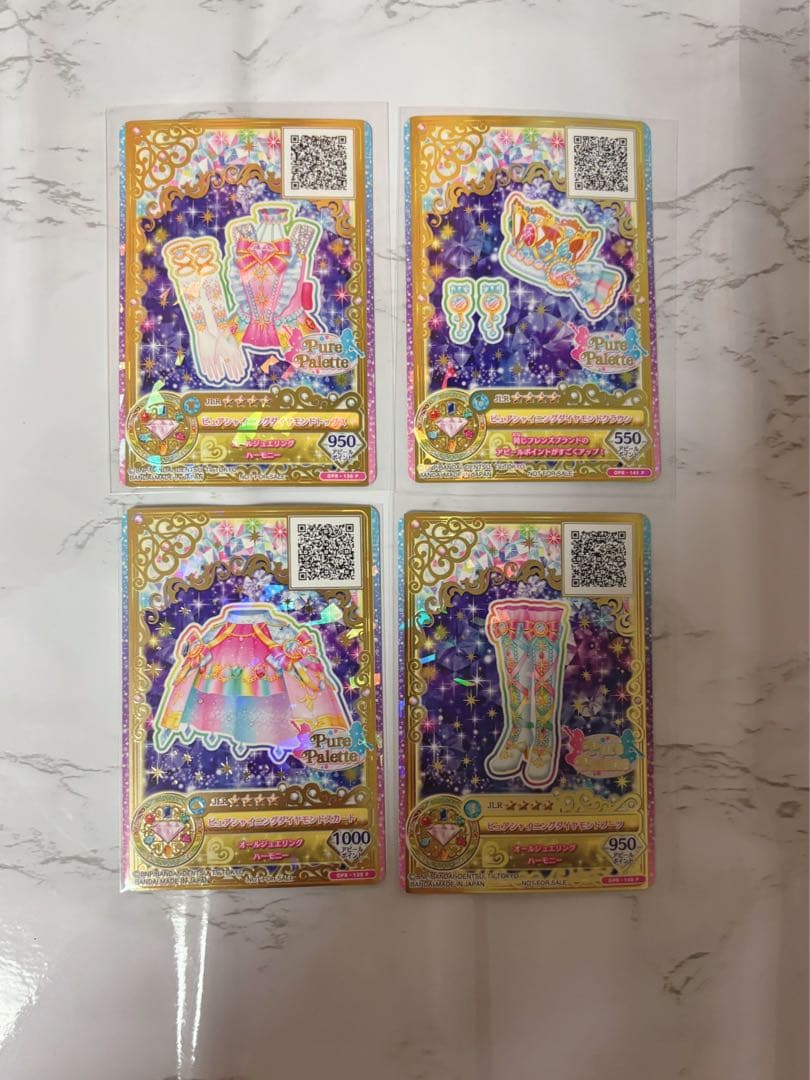 【最終値下げ】アイカツオンパレードピュアシャイニングダイヤモンドコーデあたり