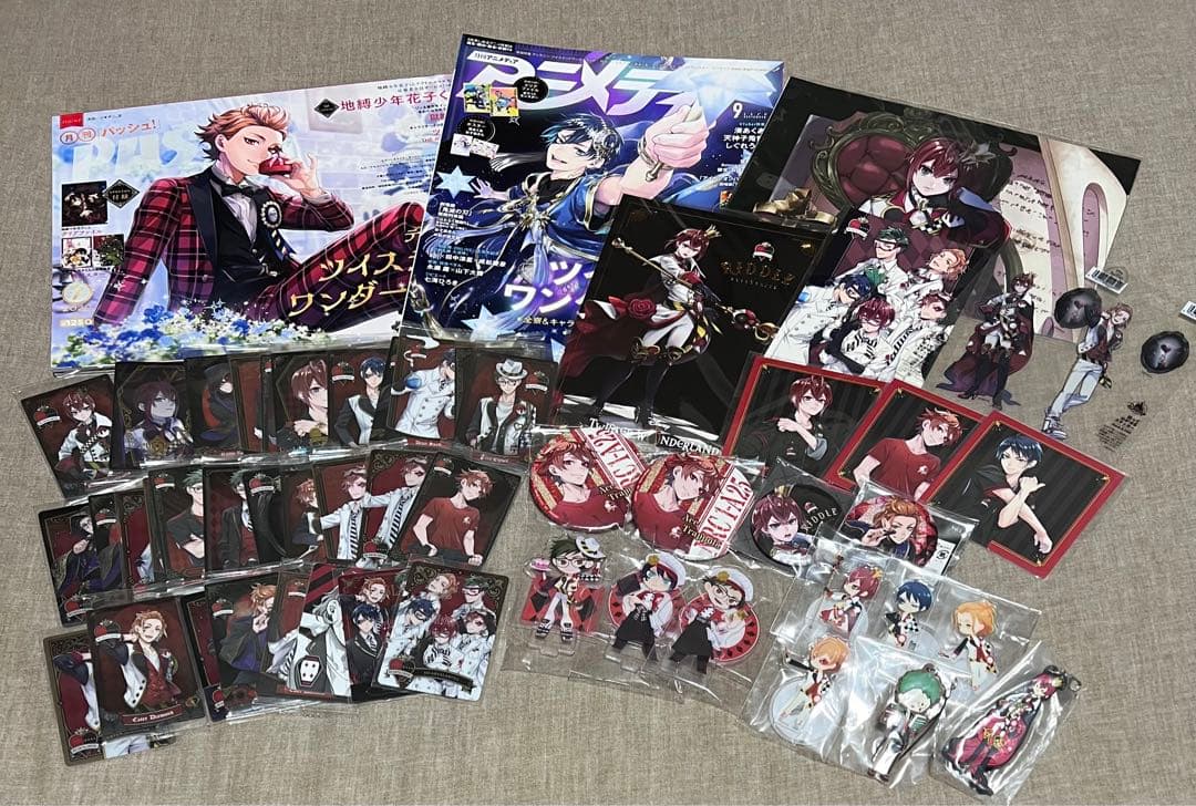 【ツイステ】ツイステッドワンダーランド グッズまとめ売り 【ハーツラビュル寮】