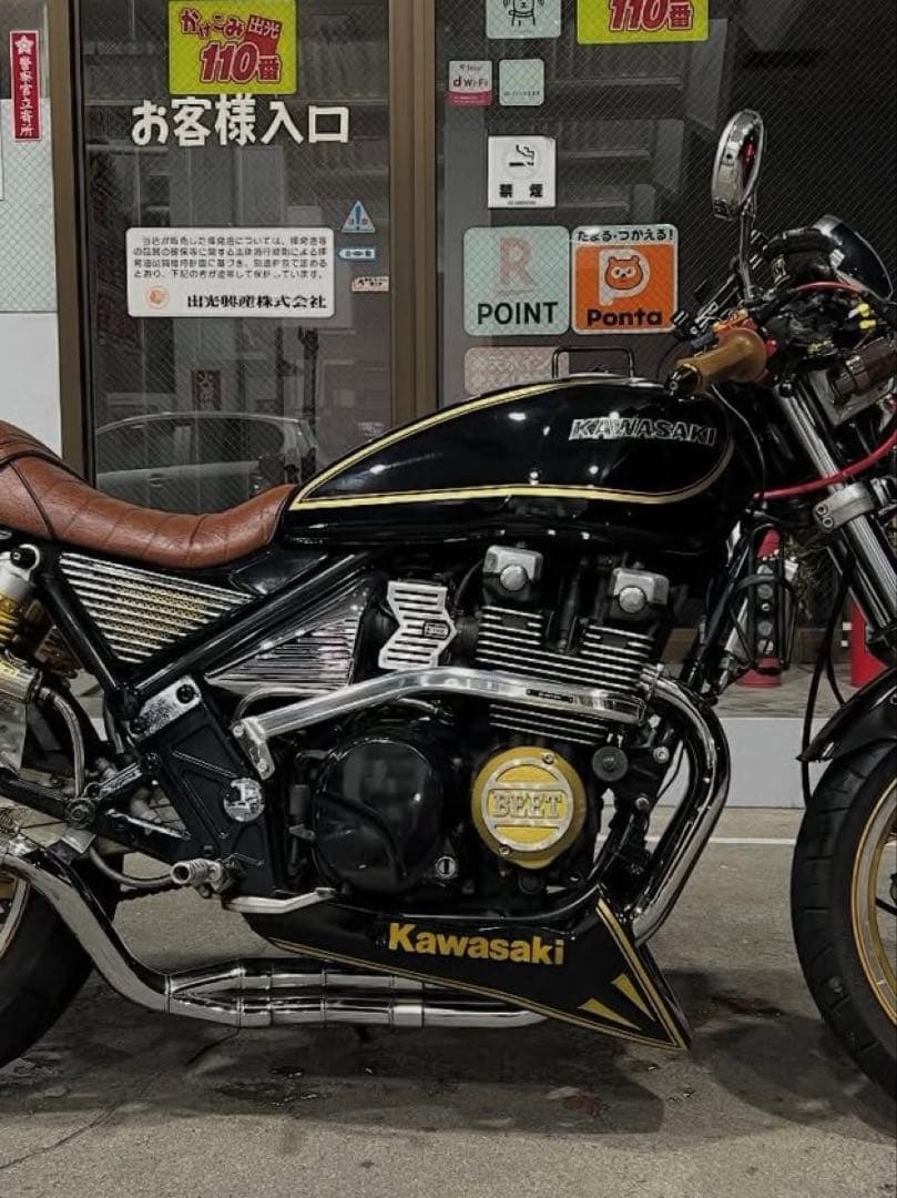 たかちゃんさん専用 BEETポイントカバージェネレーターカバー、ハンドルクランプ