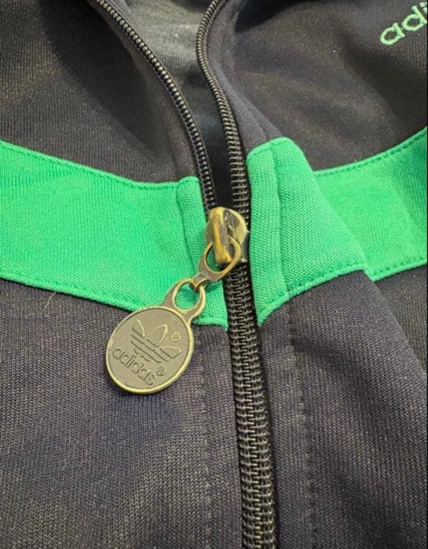 adidas 70-80's シルバータグ トラックジャケット - メルカリ