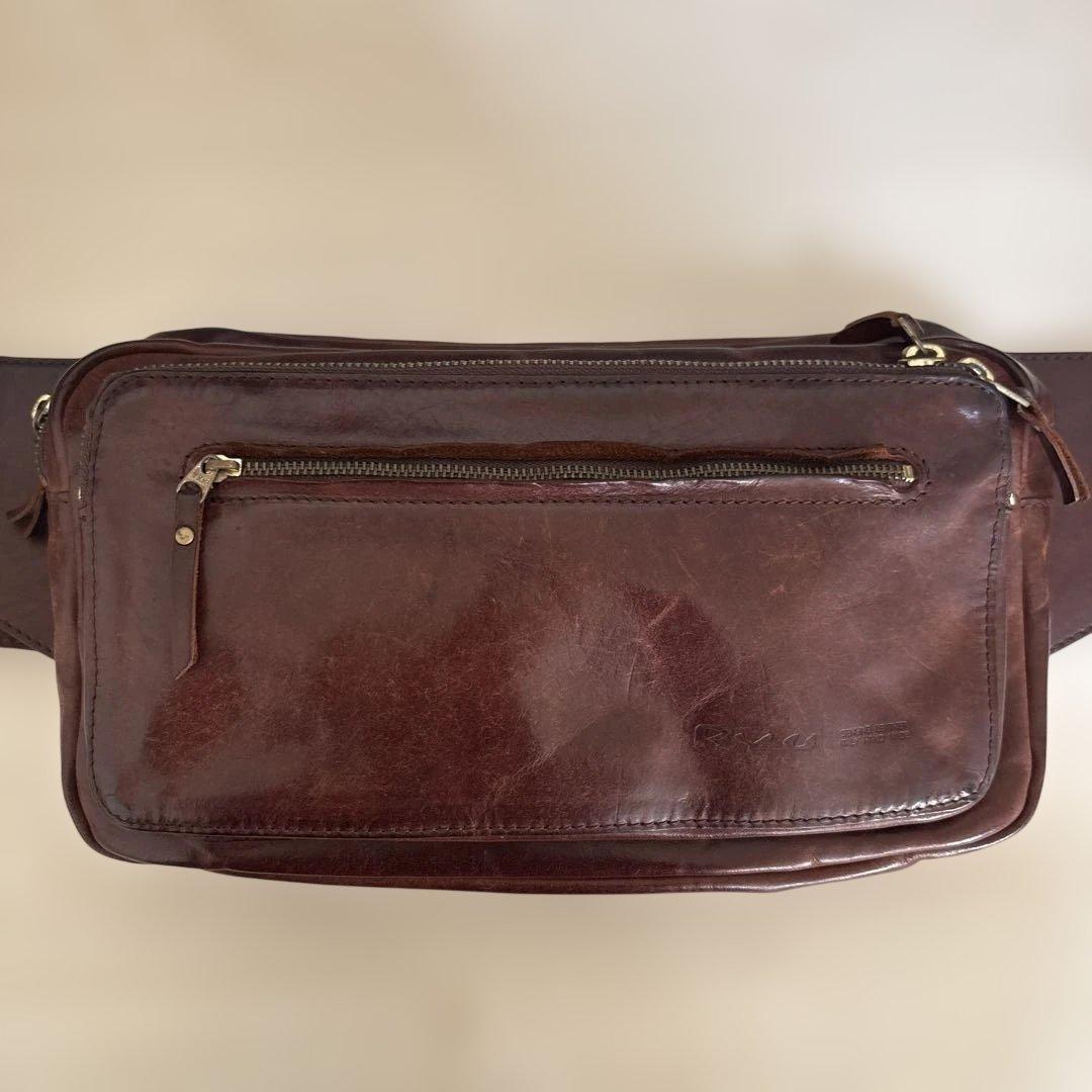 プ*ン様 レザー　ボディーバッグ　チョコ色　RYU