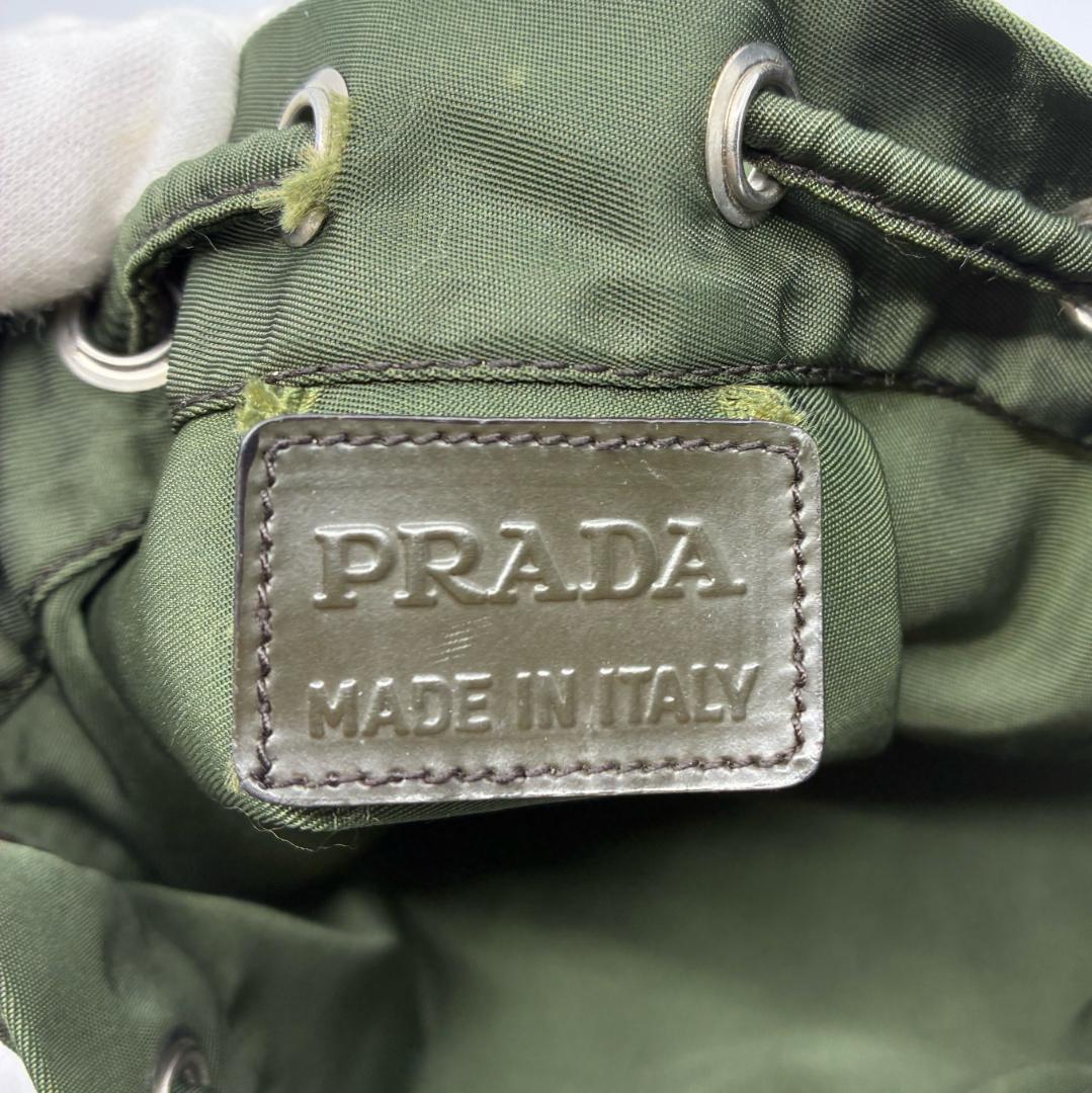 PRADA プラダ オリーブグリーン カーキ 巾着ポーチ A1361A2 - メルカリ