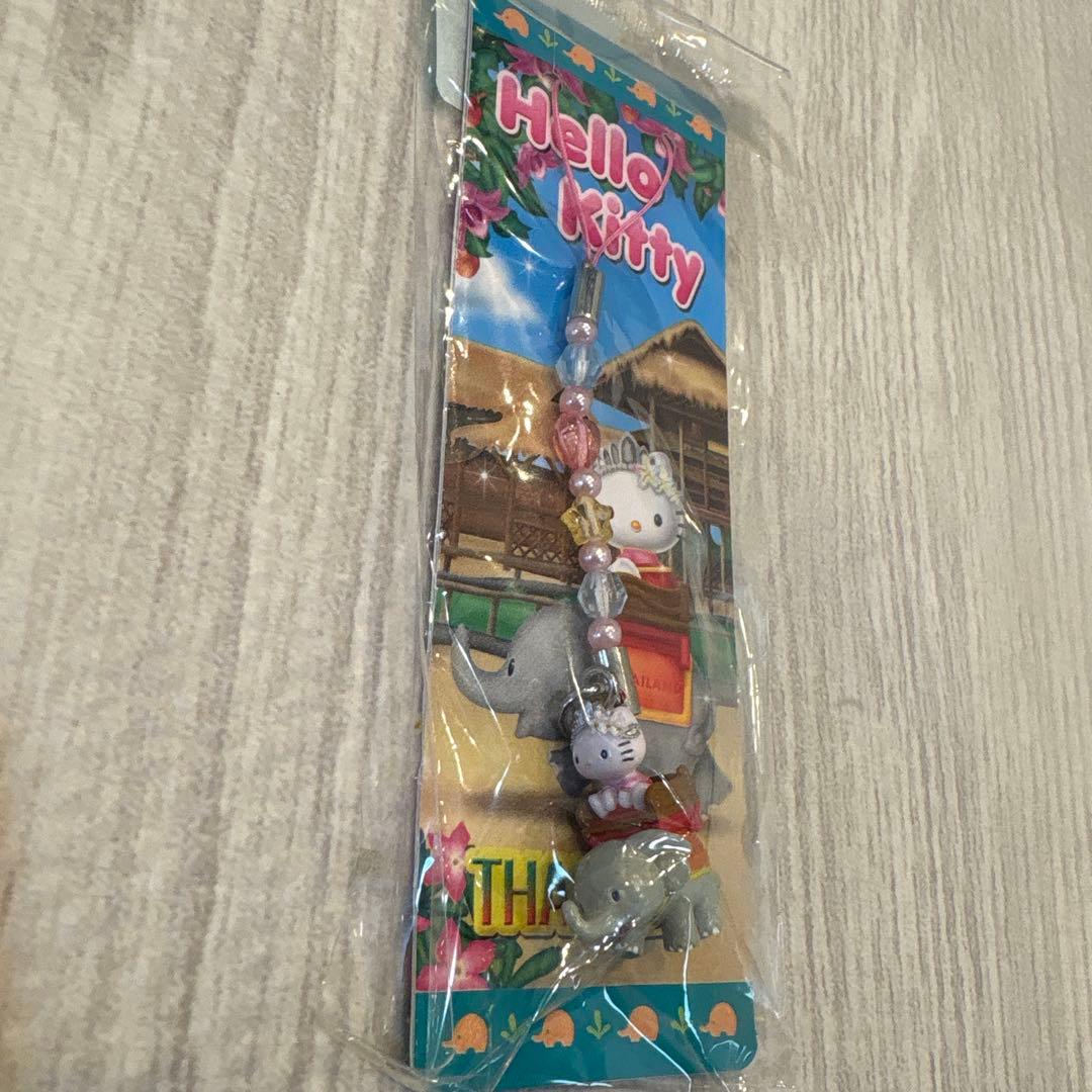ハローキティ ストラップ タイ　ゾウ　ご当地