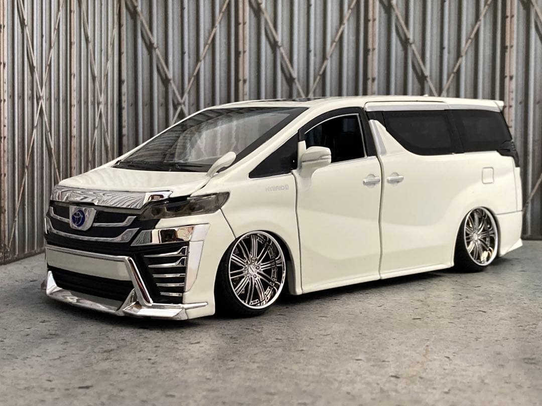 1/24 ヴェルファイア（カスタム品）