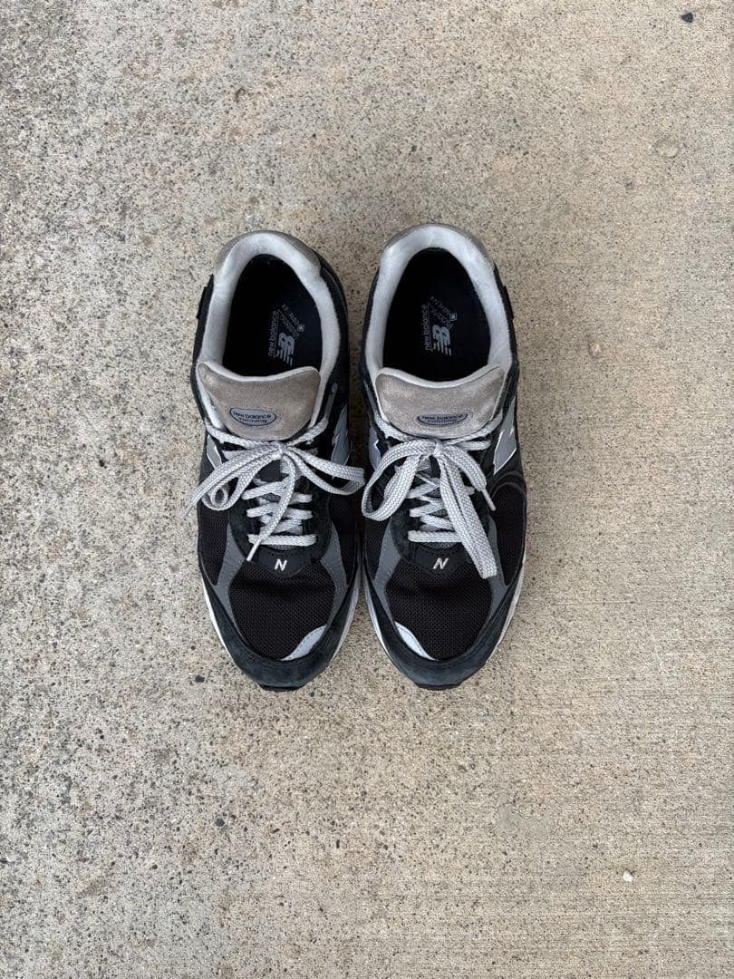 New Balance 2002r ゴアテックス ブラックグレー