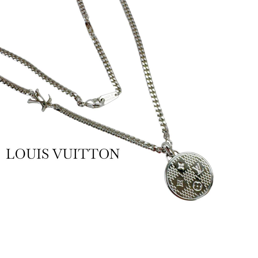 LOUIS VUITTON ネックレス ペンダント ダミエ ステープル 現行 ルイ・ヴィトン(LOUIS VUITTON)ルイ・ヴィトン ペンダント ダミエ