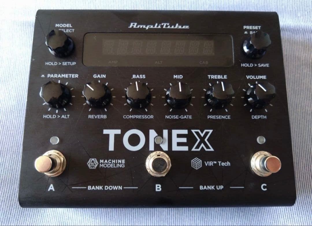 TONEX Pedal ギターエフェクター 本体のみ・ライセンス無し
