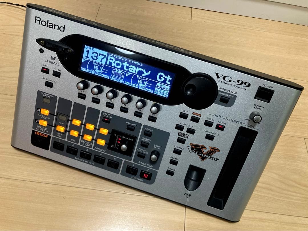Roland VG-99 名機ギターシンセ vupqqudjp2eqwdm4yl3i.jpg