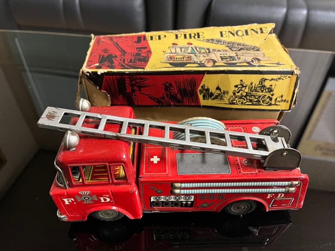 F.D. Jeep Fire Engine 赤 ジープ はしご車