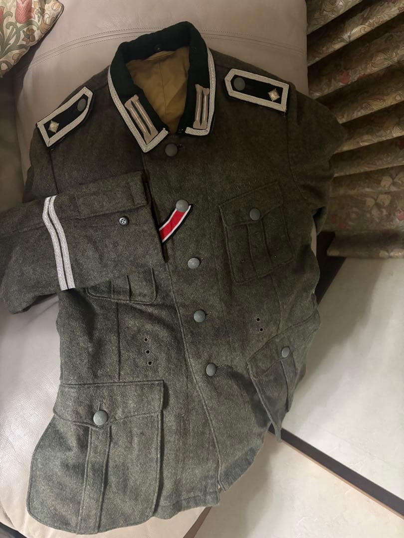 ドイツ軍　m36 エリカクラブ製　徽章シュミット製　さらに実物ボタン