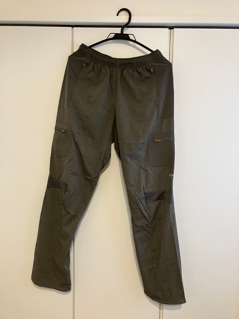 GYAKUSOU Nike ランニングパンツ カーキ