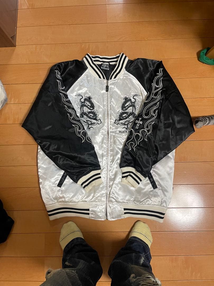 DOG TOWN スカジャン ドラゴン刺繍 00s 初期 DOG TOWN 龍刺繍 サテン スカジャン ドッグタウン - メルカリ