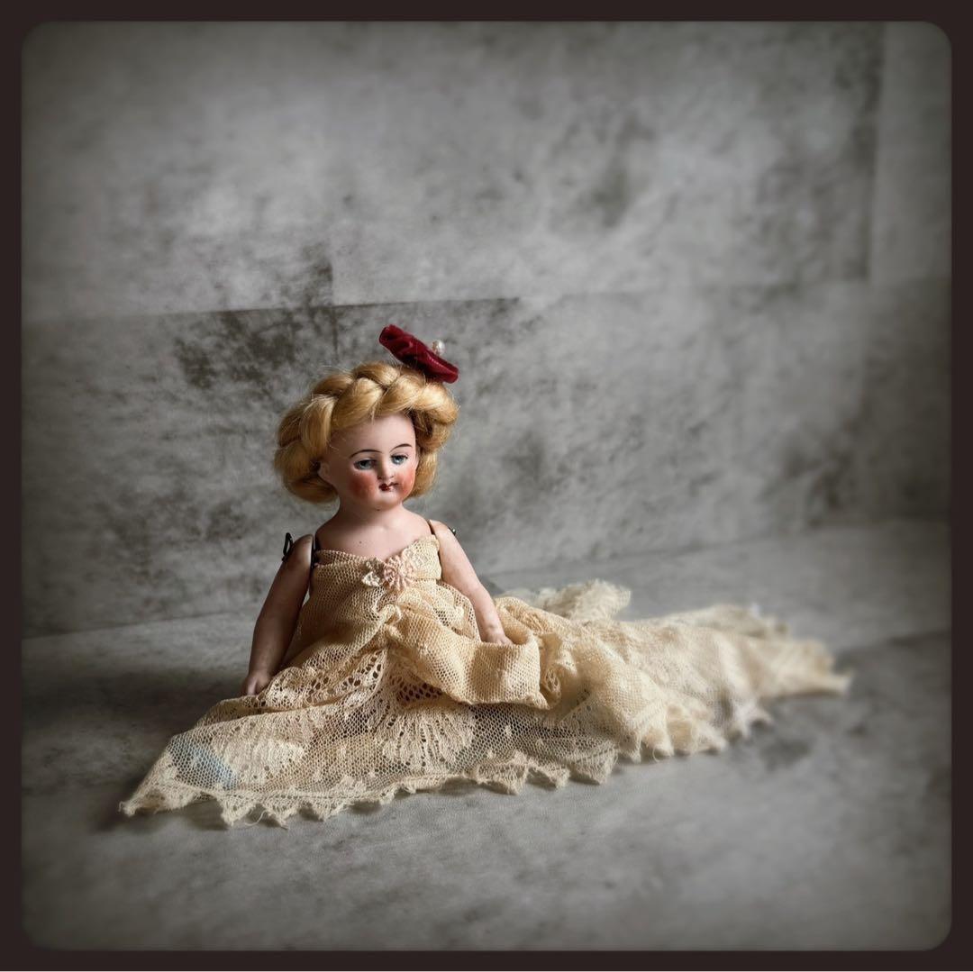 アンティーク 青い目の少女オールビスクドール ミニョネット