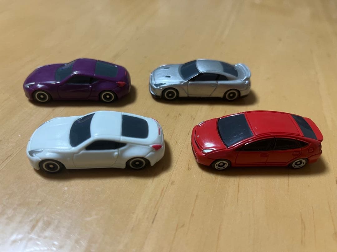 非売品】缶コーヒー おまけ ミニカー 4台セット - メルカリ