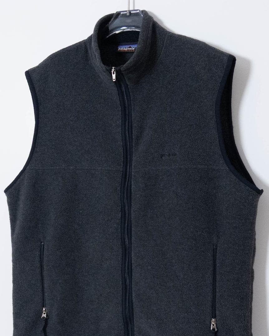 トップス \"Patagonia\" synchilla vest