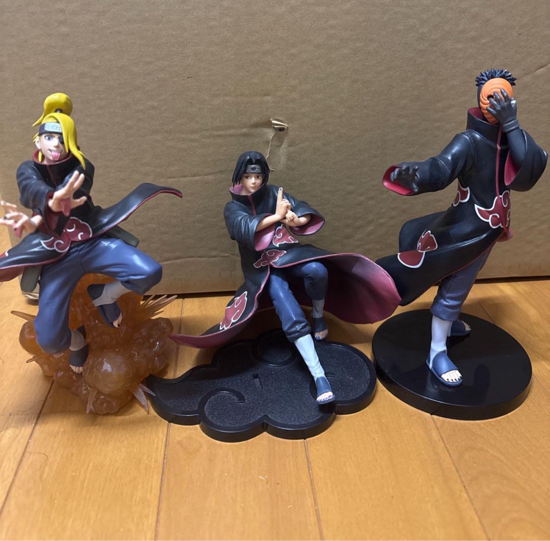 NARUTO VIBRATION STARS フィギュア　トビ　デイダラ　イタチ