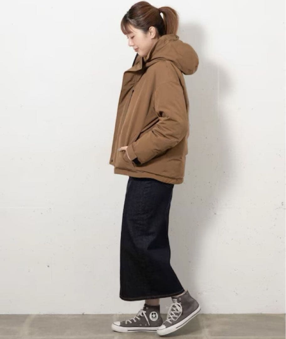 アーバンリサーチサニーレーベル フーディーダウンジャケット ブラウン