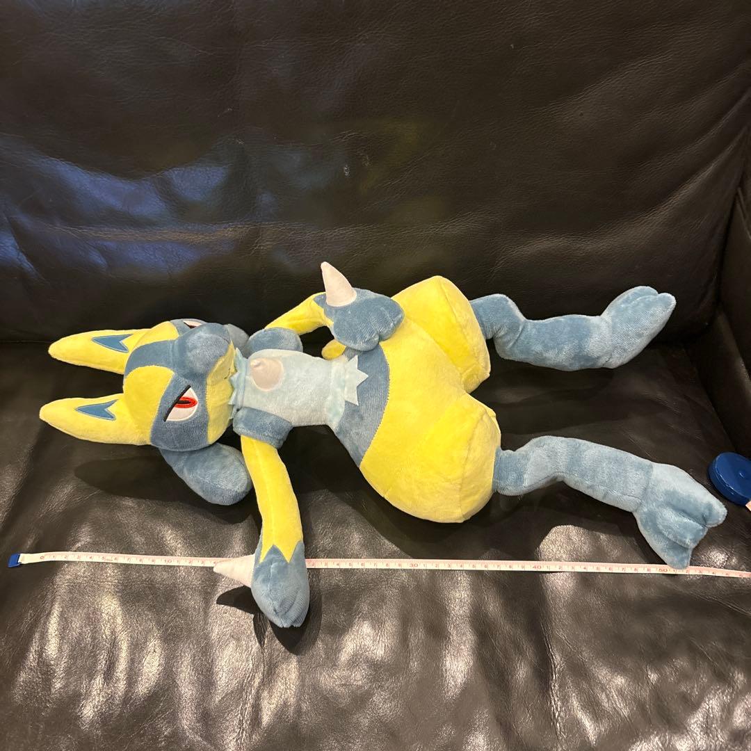 黄色いルカリオ めちゃもふぐっとぬいぐるみ 52cm 新品 - メルカリ