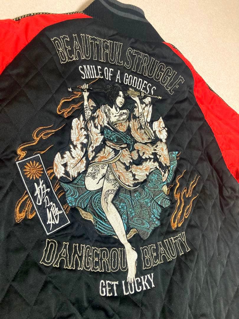 抜刀娘 キルティング スカジャン ジャンバー ブルゾン 着物 セクシー タトゥー