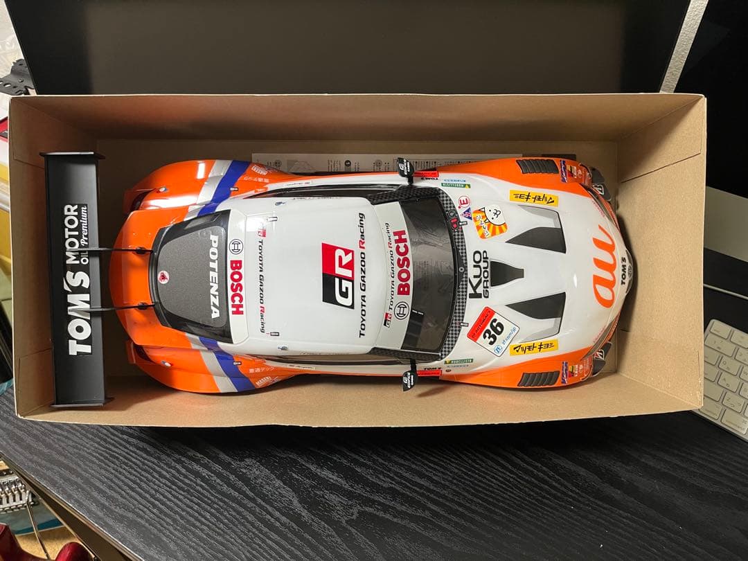 タミヤ 1/10 RC au TOM'S GR Supra スペアボディ - メルカリ