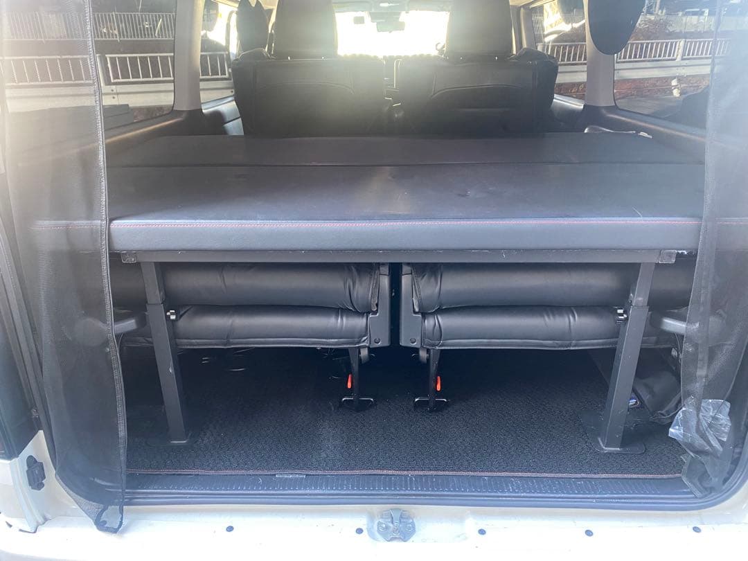 【引取限定】ハイエース　ワイド　ファインテックツアラー　ベッドキット