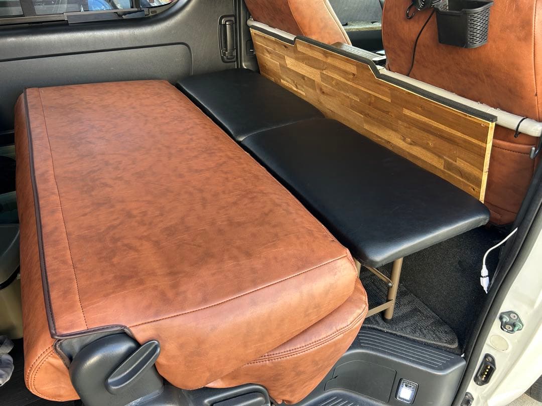 ハイエース　ベッドキット延長用　足元マット　車中泊 ハイエース ベッドキット延長用 足元マット 車中泊