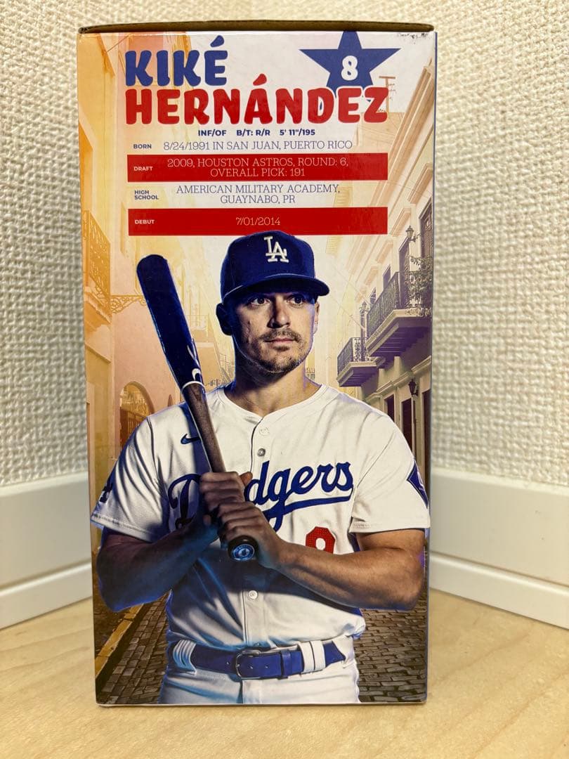 ロサンゼルス・ドジャース キケ・ヘルナンデス フィギュア 背番号8