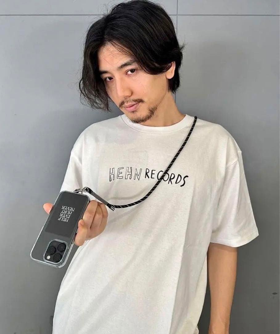 パナスタ会場限定グッズ》藤井風 HEHNベジTシャツ 白 XL - メルカリ