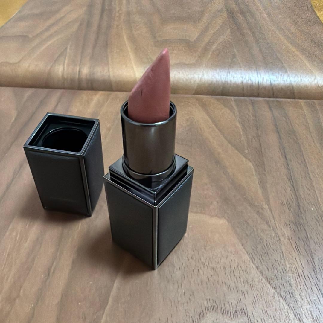 トムフォードFUCKING ファビュラスリップf2