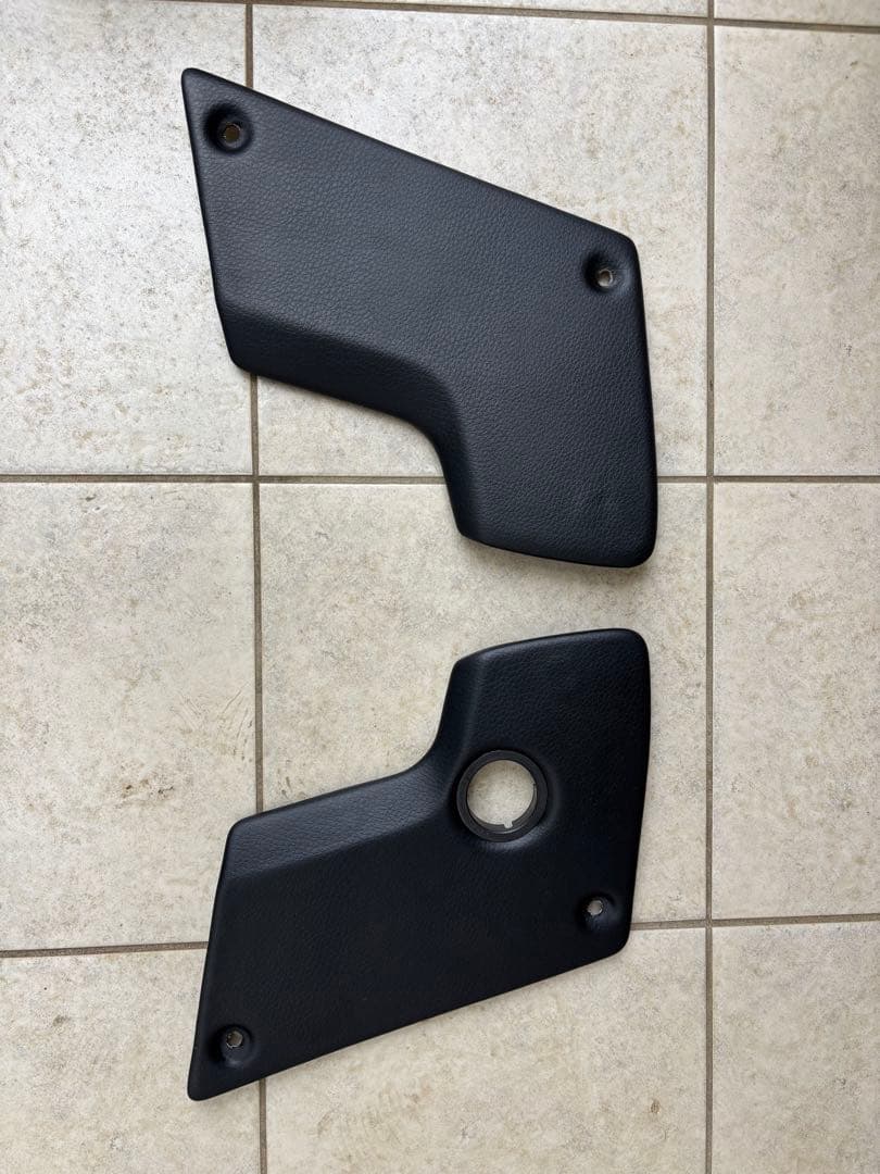 カワサキ GPZ250R 【新品未装着】純正シートとサイドカバー計4点