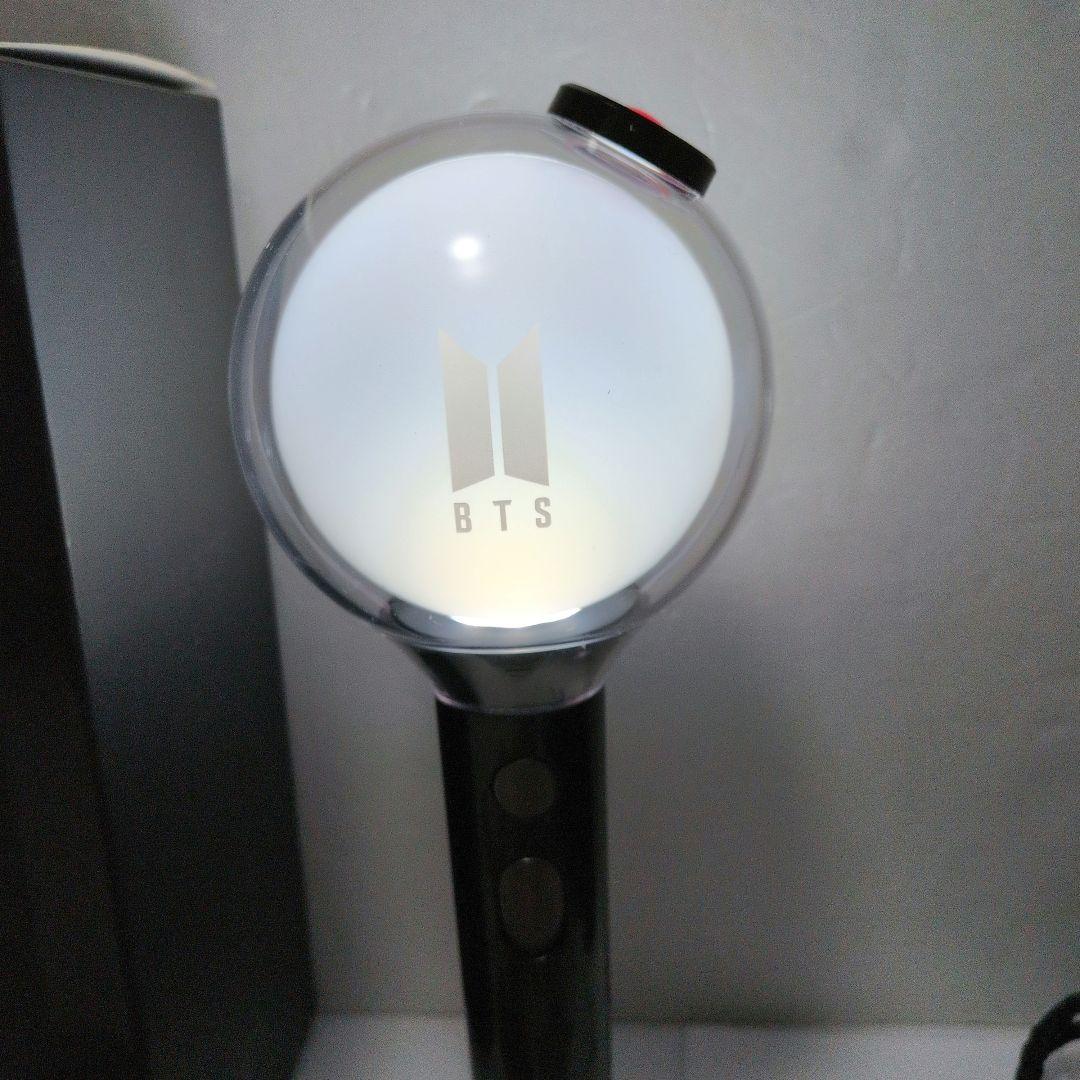 美品】BTS 公式ペンライト アミボムver.4 - メルカリ