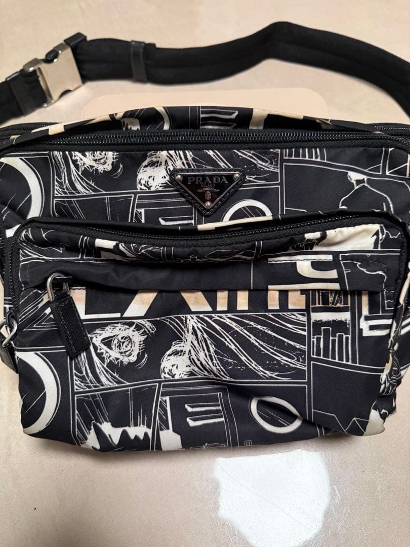 PRADA プラダ ジェームスジーン コラボ ナイロンボディバッグ 正規品
