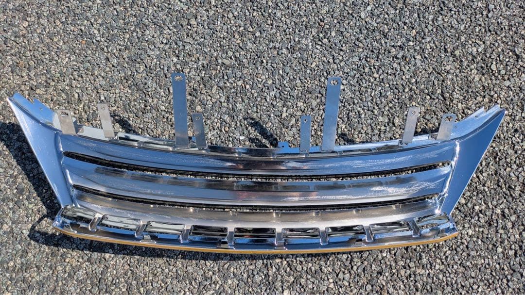 60系ハリアーフロントグリル クロームメッキ